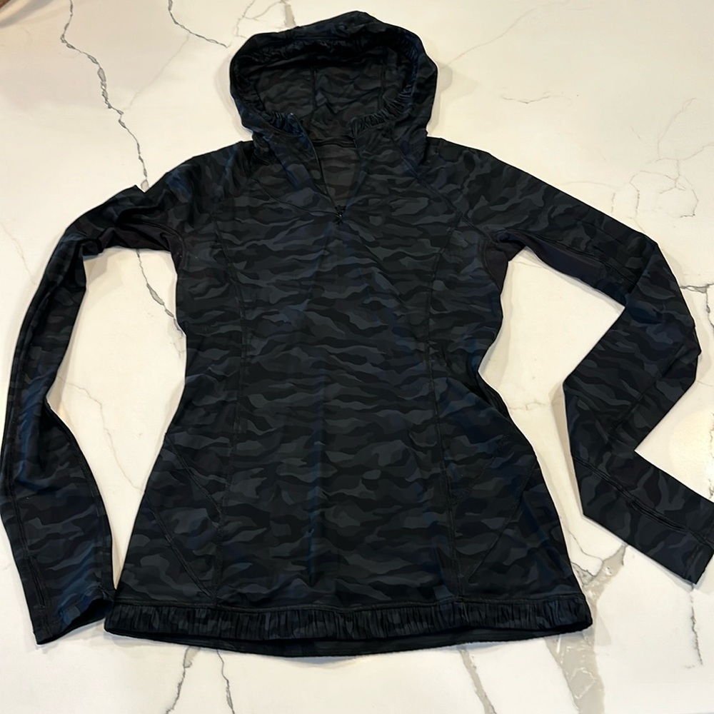 Lululemon quarter zip runners shirt with hood